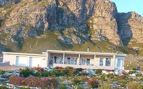 Whalecome Guest Suite